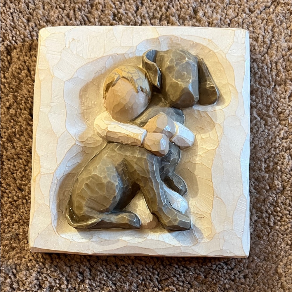Willow Tree Embrace Sculpture - Cream and Brown